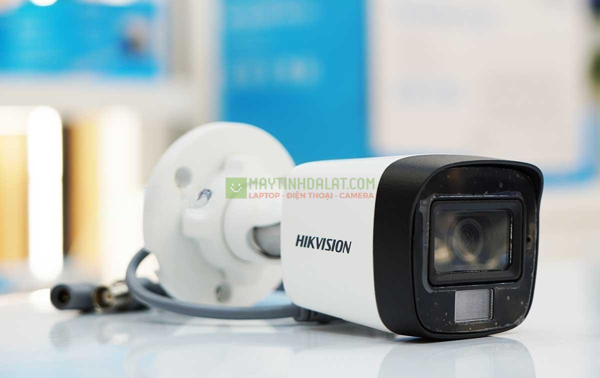 Camera 2MP FULL HD HIKVISION DS-2CE16D0T-LFS tích hợp micro, IR 30m, đèn ánh sáng trắng 20m